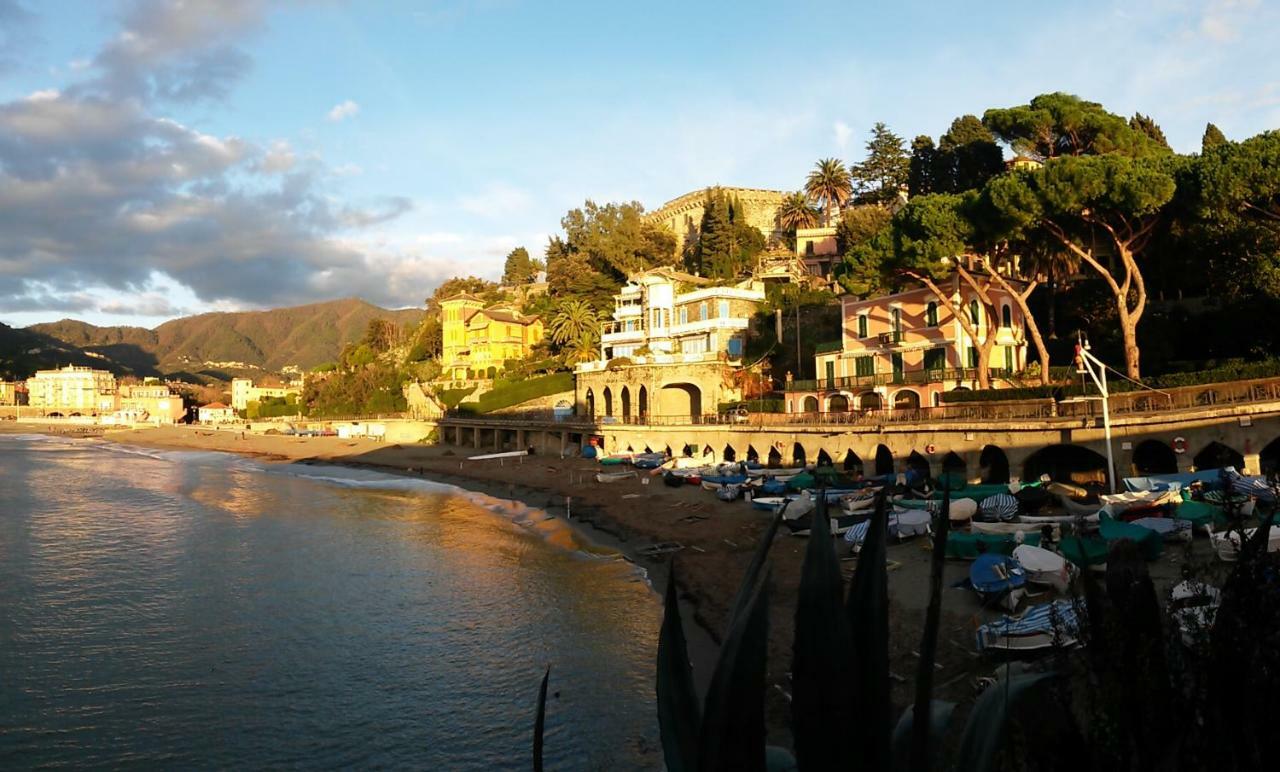 Con Giardino, Terrazzo E Garage A Due Passi Dal Mare E Dalle Cinqueterre Levanto